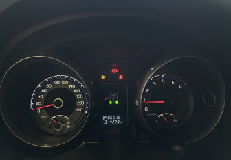 Подержанный автомобиль Mitsubishi Pajero 2008 года (11 фото)
