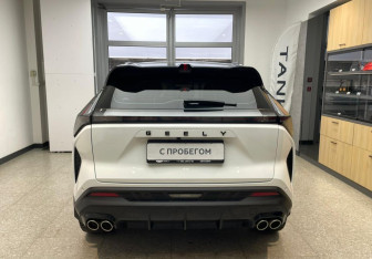 Подержанный автомобиль Geely Cityray 2024 года (6 фото)