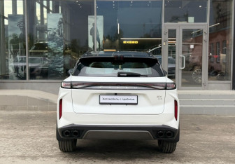 Подержанный автомобиль Exeed RX 2024 года (4 фото)