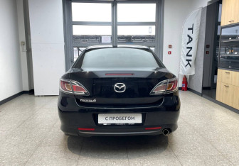Подержанный автомобиль Mazda 6 Sedan 2011 года (6 фото)