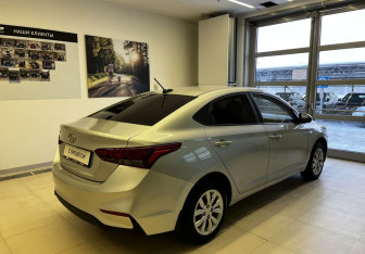 Подержанный автомобиль Hyundai Solaris Sedan 2018 года (5 фото)
