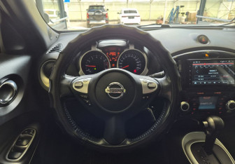 Подержанный автомобиль Nissan Juke 2012 года (9 фото)