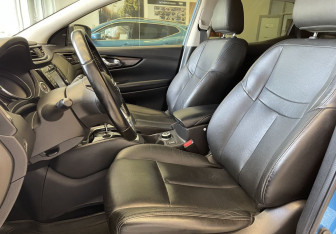 Подержанный автомобиль Nissan Qashqai 2020 года (8 фото)