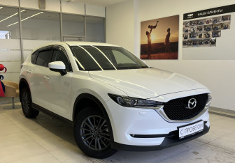 Подержанный автомобиль Mazda CX-5 2021 года (3 фото)
