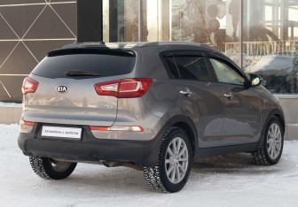 Подержанный автомобиль Kia Sportage 2011 года (5 фото)
