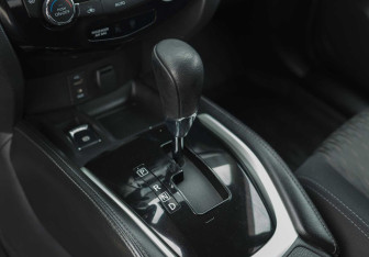 Подержанный автомобиль Nissan X-Trail 2019 года (16 фото)
