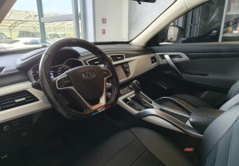 Подержанный автомобиль Geely Atlas 2020 года (7 фото)