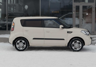 Подержанный автомобиль Kia Soul 2010 года (4 фото)