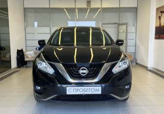Подержанный автомобиль Nissan Murano Suv 2018 года (2 фото)