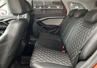 Подержанный автомобиль LADA (ВАЗ) Vesta Wagon 2019 года (9 фото)