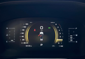 Подержанный автомобиль Geely Atlas Pro 2024 года (8 фото)