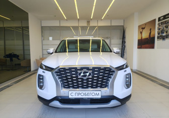 Подержанный автомобиль Hyundai Palisade 2021 года (2 фото)