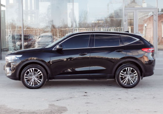 Подержанный автомобиль Haval F7 2021 года (8 фото)