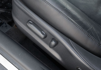 Подержанный автомобиль Toyota Camry Sedan 2011 года (18 фото)