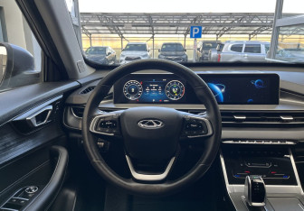 Подержанный автомобиль Chery Tiggo 4 2025 года (10 фото)