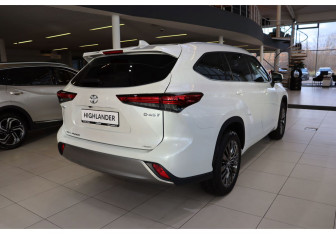 Новый Toyota Highlander 2026 (7 фото)