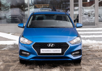 Подержанный автомобиль Hyundai Solaris Sedan 2017 года (2 фото)