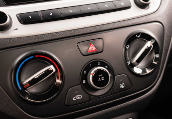 Подержанный автомобиль Hyundai Solaris Sedan 2017 года (15 фото)