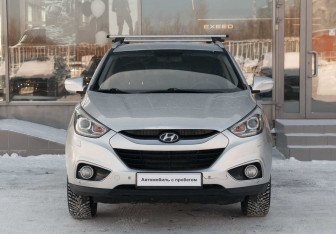 Подержанный автомобиль Hyundai ix35 2014 года (2 фото)