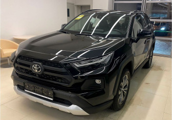 Новый Toyota RAV4 2025 (4 фото)