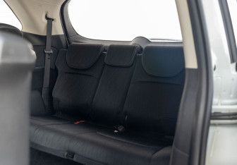 Подержанный автомобиль Honda Odyssey Minivan 2016 года (19 фото)