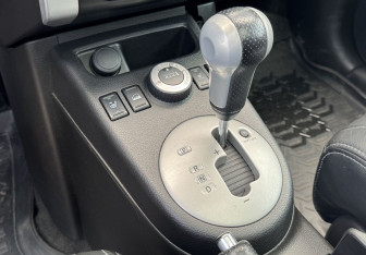 Подержанный автомобиль Nissan X-Trail 2012 года (15 фото)