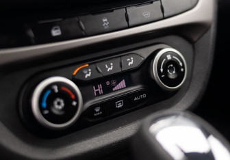 Подержанный автомобиль LADA (ВАЗ) Vesta Sedan 2021 года (15 фото)