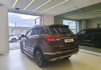 Подержанный автомобиль Chery Tiggo 5 2017 года (6 фото)