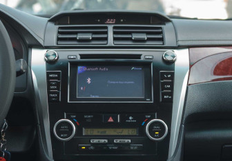 Подержанный автомобиль Toyota Camry Sedan 2012 года (14 фото)