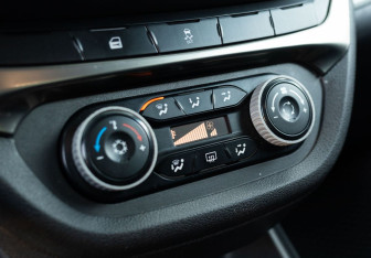 Подержанный автомобиль LADA (ВАЗ) Vesta Sedan 2018 года (15 фото)