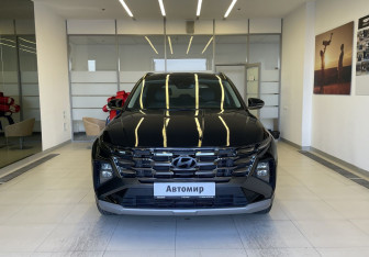 Подержанный автомобиль Hyundai Tucson 2024 года (2 фото)