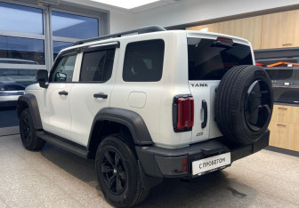 Подержанный автомобиль Tank 300 2023 года (7 фото)