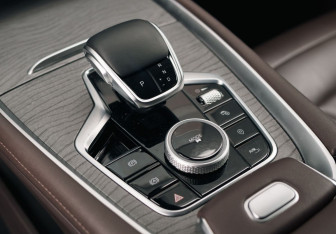 Подержанный автомобиль Chery Tiggo 8 Pro Max 2024 года (17 фото)