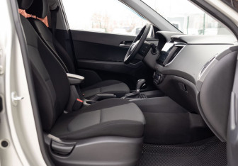 Подержанный автомобиль Hyundai Creta 2018 года (21 фото)