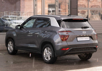 Подержанный автомобиль Hyundai Creta 2021 года (7 фото)