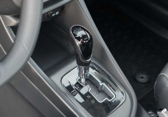 Подержанный автомобиль Changan Alsvin 2023 года (15 фото)