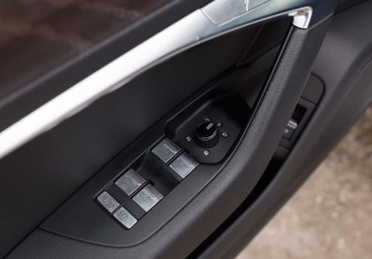 Подержанный автомобиль Audi A6 Sedan 2019 года (18 фото)