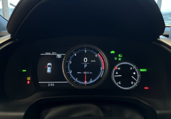Подержанный автомобиль Lexus RX 2021 года (13 фото)