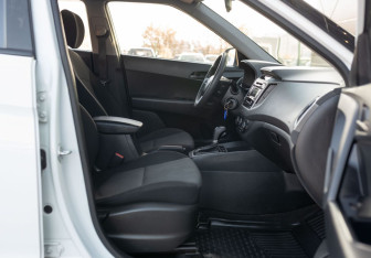 Подержанный автомобиль Hyundai Creta 2018 года (21 фото)