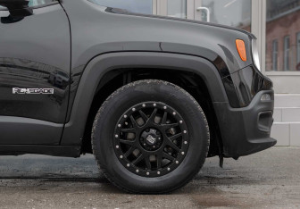 Подержанный автомобиль Jeep Renegade 2018 года (9 фото)