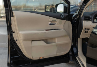 Подержанный автомобиль Lexus RX 2013 года (18 фото)