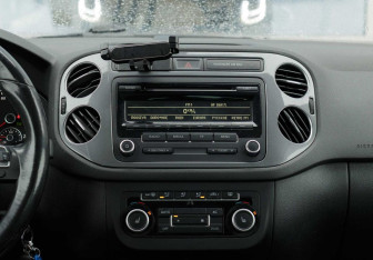 Подержанный автомобиль Volkswagen Tiguan 2011 года (14 фото)