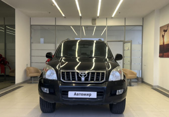 Подержанный автомобиль Toyota Land Cruiser Prado 2007 года (2 фото)