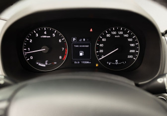 Подержанный автомобиль Hyundai Creta 2018 года (13 фото)