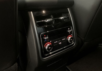 Подержанный автомобиль Tank 500 2023 года (18 фото)