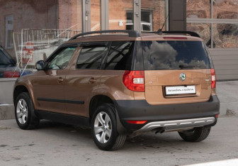 Подержанный автомобиль Skoda Yeti 2012 года (7 фото)
