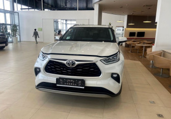 Новый Toyota Highlander 2024 (3 фото)