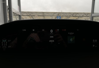 Подержанный автомобиль Changan UNI-K 2023 года (12 фото)