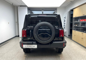 Подержанный автомобиль Tank 300 2023 года (6 фото)