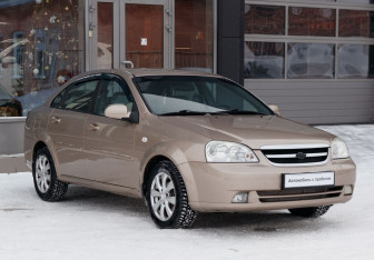 Подержанный автомобиль Chevrolet Lacetti Sedan 2008 года (3 фото)